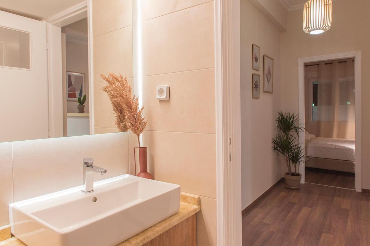 Luxury Apartment With Jacuzzi Close To Acropolis - Living Stone Zircon Афины Экстерьер фото